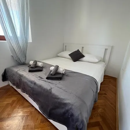 Apartman Antolkovic Ugljan