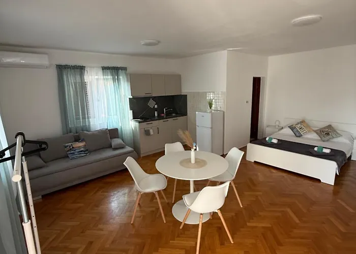 Antolkovic Apartman Ugljan